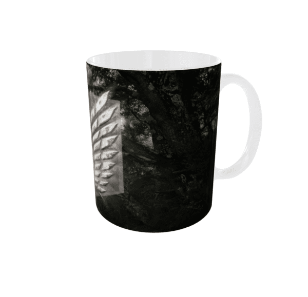 Taza de ataques a los titanes Shingeki no Kyojin